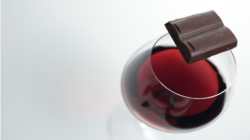 Vino rosso e cioccolato
