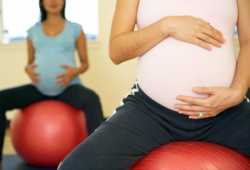 Piedi e caviglie gonfi in gravidanza